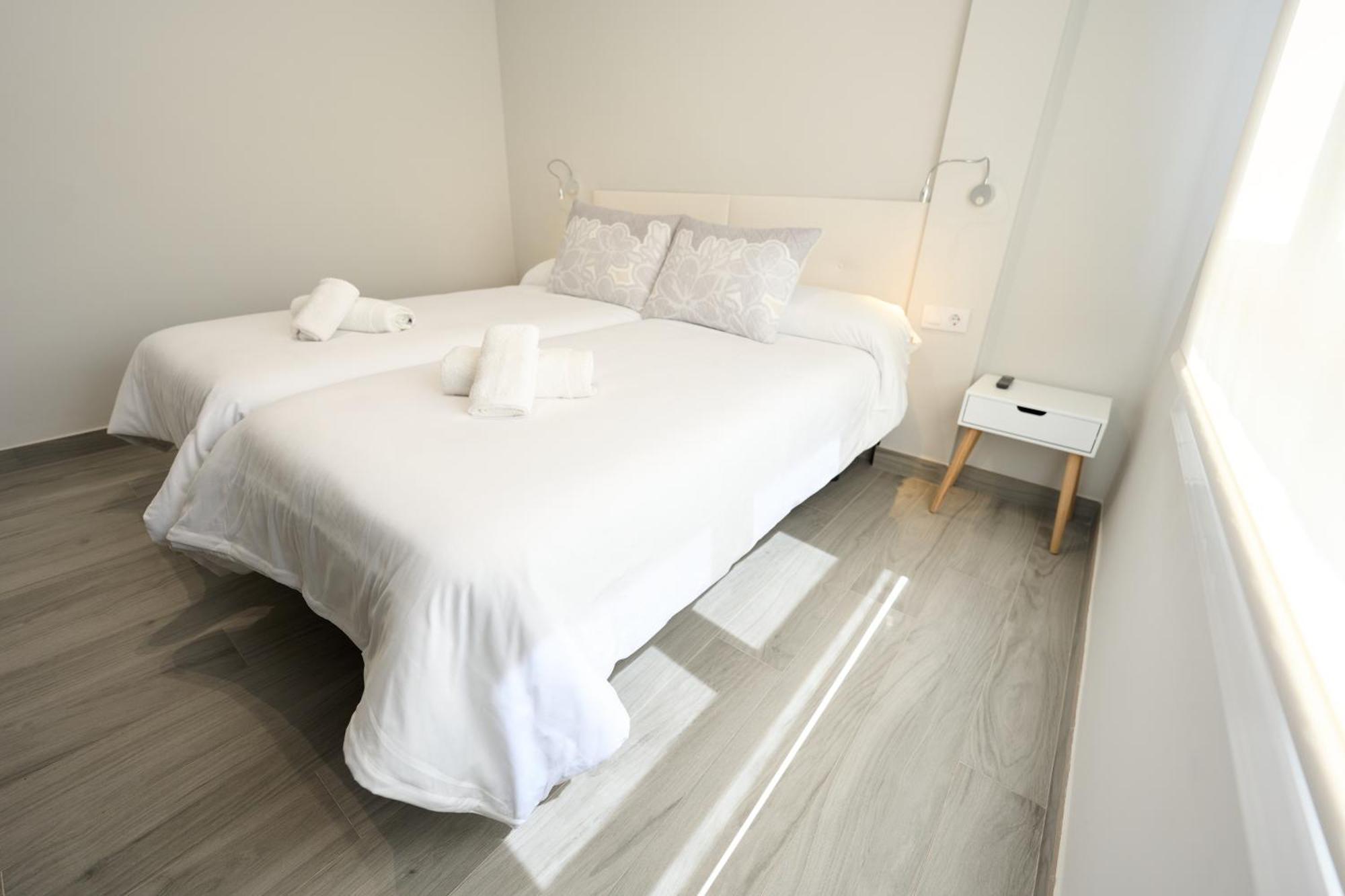 Paseo Maritimo - Apartamento A Estrenar, A Pie De Playa, Con 2 Banos Almería Buitenkant foto