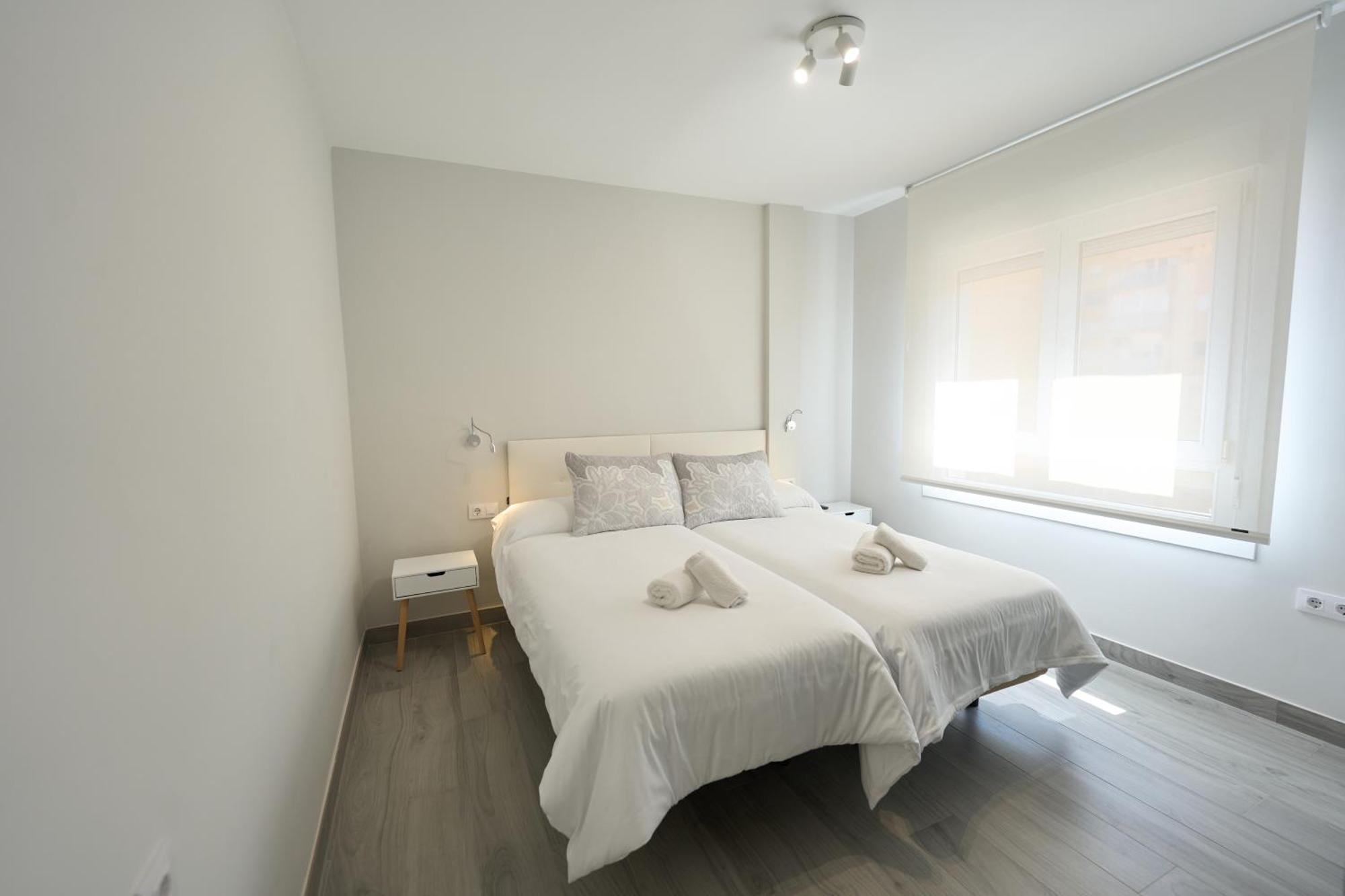 Paseo Maritimo - Apartamento A Estrenar, A Pie De Playa, Con 2 Banos Almería Buitenkant foto